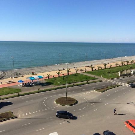 House On The Beach Batumi Luaran gambar